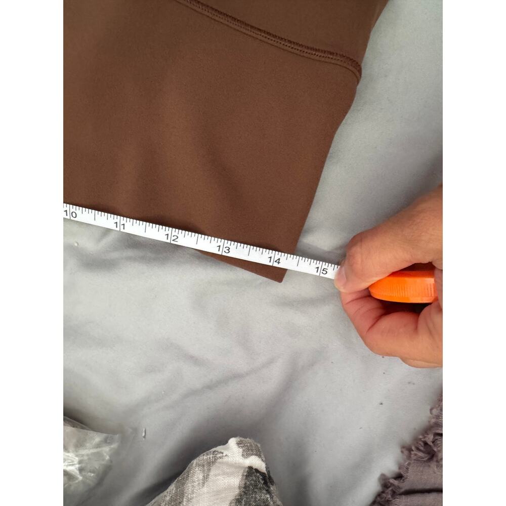 Vuori All The Feels Leggings in Honey Brown Size Large - Picture 3 of 3